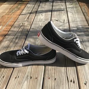 low top vans